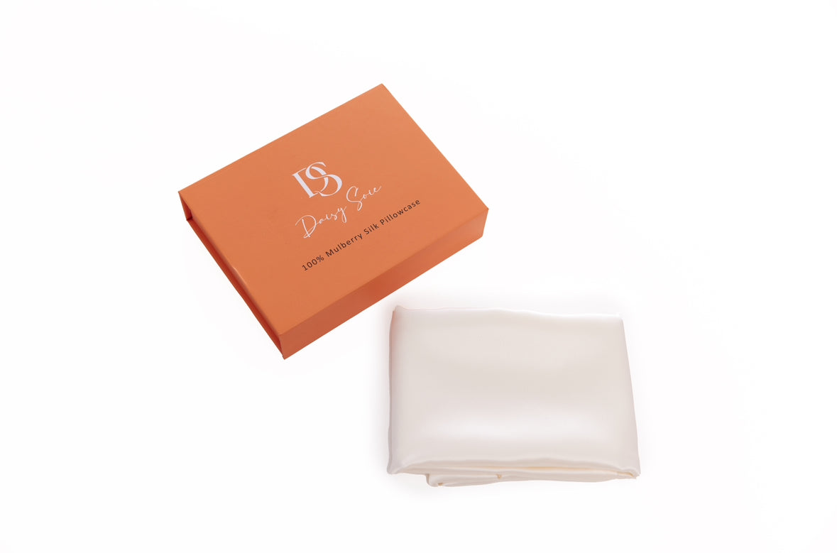 Pillowcase Envelope Closure CREAM